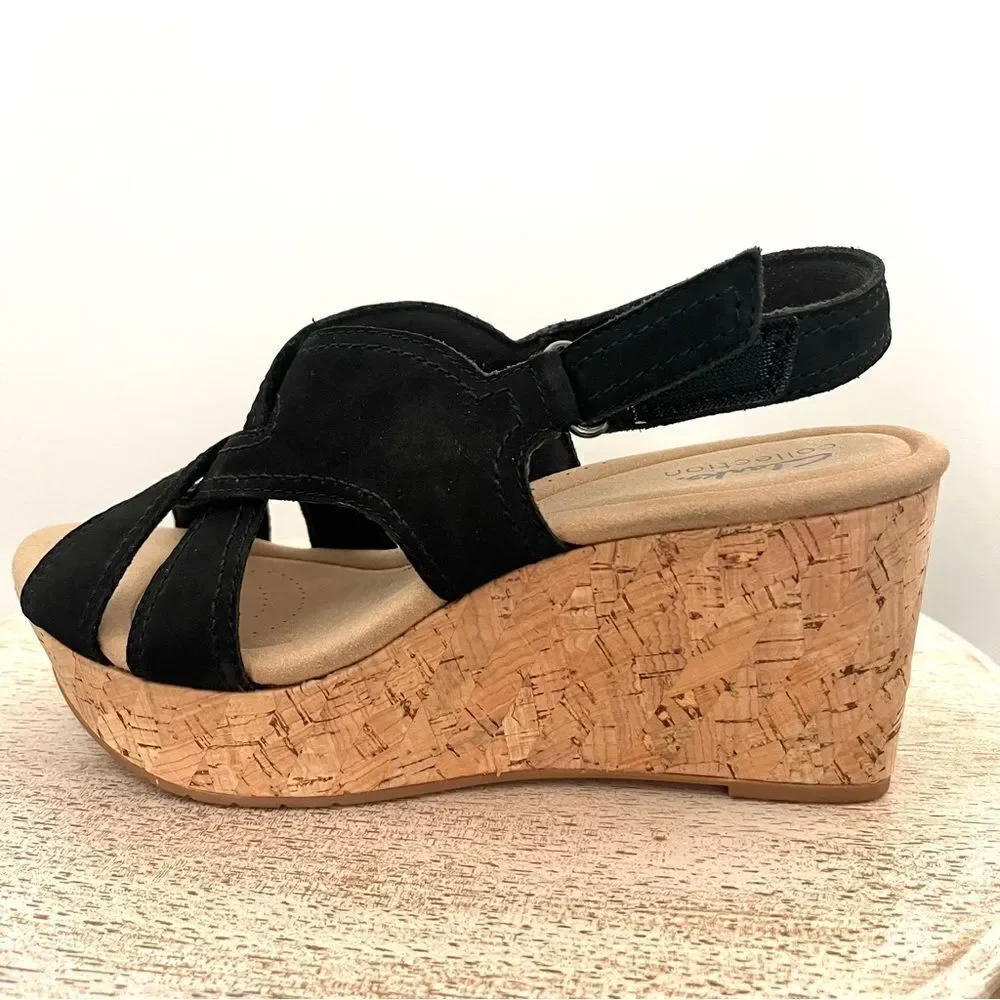 Clark’s Rose Erin Wedge Black Sandals Size 7.5 NWOB